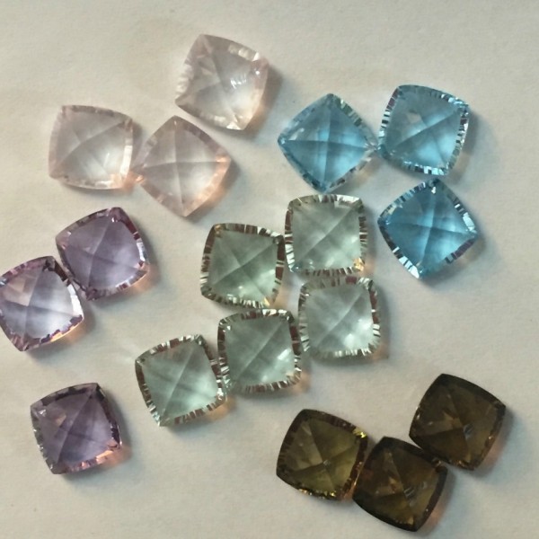 Aretes piramide joyeria en Mexico